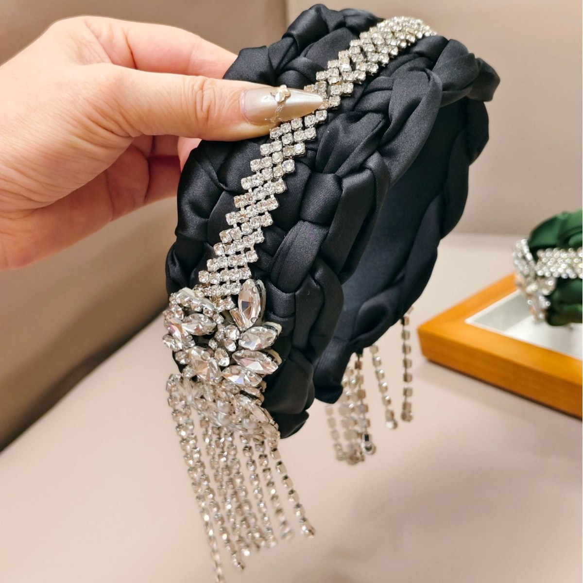 Hot Sale Heavy Craft Rhineston - огляд і ціна Women Accessories Sale